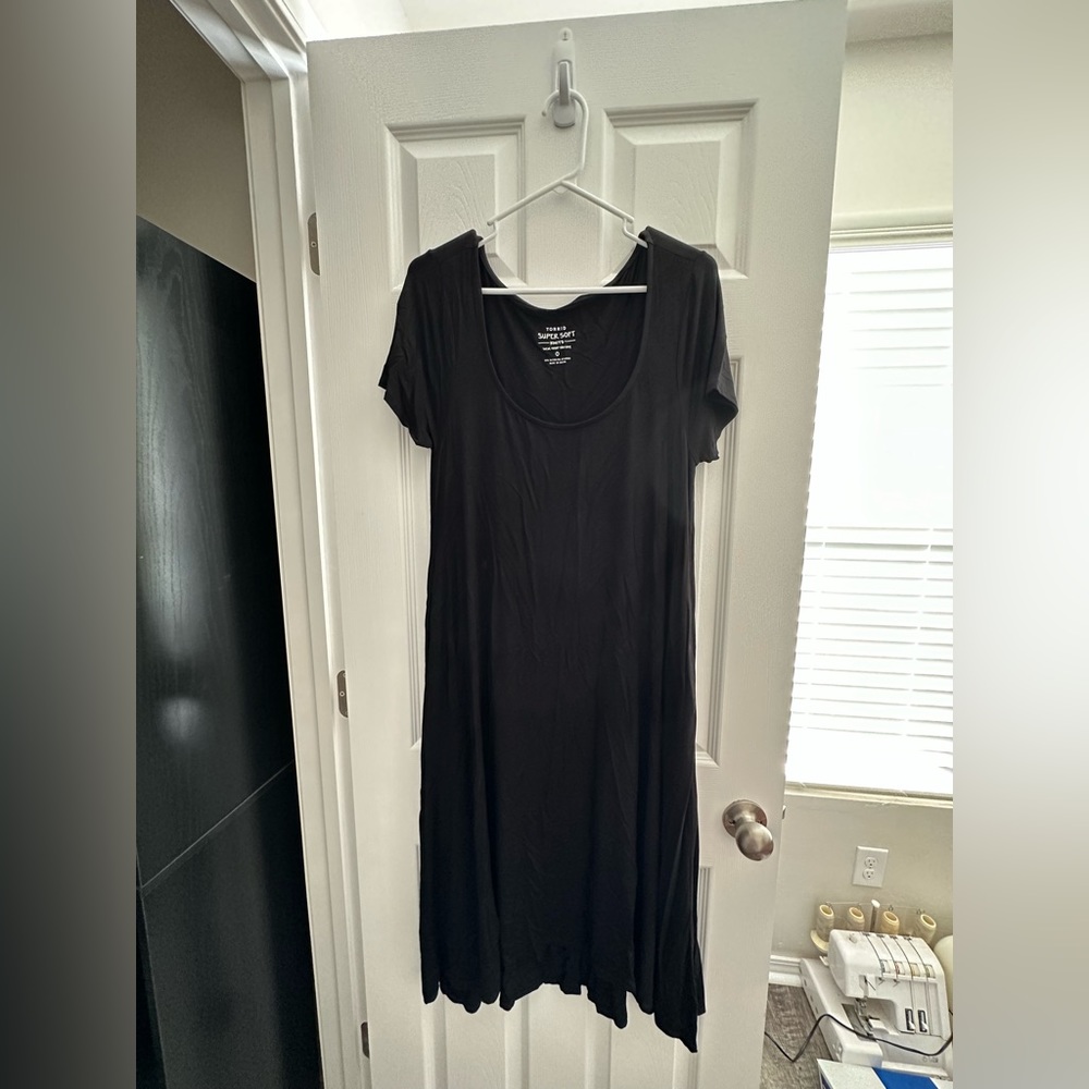 Black Torrid t-shirt dress knee length size 0